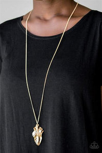 FIERCELY FALL - GOLD NECKLACE