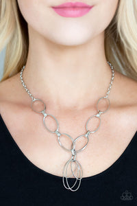 ALL OVAL TOWN - SILVER NECKLACE