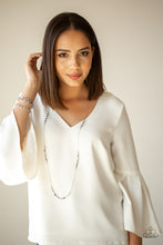 Load image into Gallery viewer, MAINSTREAM MINIMALIST - BLUE NECKLACE