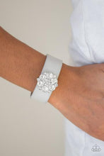 Load image into Gallery viewer, SHOW-STOPPER  -  SILVER URBAN BRACELET