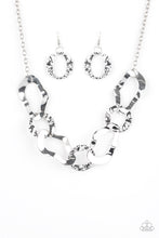 Load image into Gallery viewer, CAPITAL CONTOUR - SILVER NECKLACE