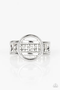 CITY CENTER CHIC - SILVER RING