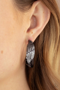 CURVES IN ALL THE RIGHT PLACES - BLACK POST HOOP EARRING