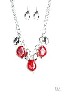 LOOKING GLASS GLAMOROUS - RED NECKLACE