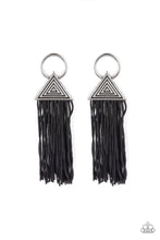 Load image into Gallery viewer, OH MY GIZA - BLACK POST EARRING