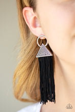 Load image into Gallery viewer, OH MY GIZA - BLACK POST EARRING