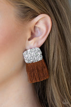 Load image into Gallery viewer, PLUME BLOOM - BROWN POST FRINGE EARRING