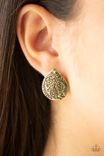 Load image into Gallery viewer, SEASONAL BLISS - BRASS POST EARRING
