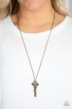 Load image into Gallery viewer, THE KEYNOTER - BRASS NECKLACE