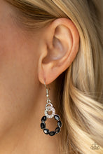 Load image into Gallery viewer, DIAMOND DELUXE - BLACK EARRING