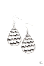 Load image into Gallery viewer, GLITZY GRIT - SILVER EARRING