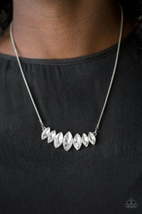 LEADING LADY - SILVER NECKLACE