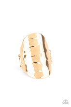 Load image into Gallery viewer, RETRO RIPPLE - GOLD RING
