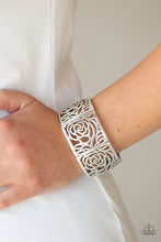 Load image into Gallery viewer, VICTORIAN VARIETY - SILVER BRACELET
