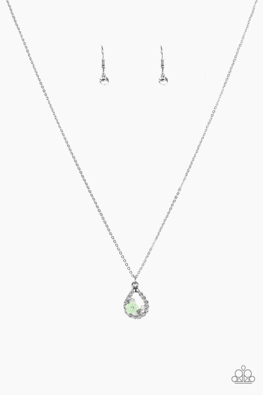 SERENE SPRING SHOWERS - GREEN NECKLACE