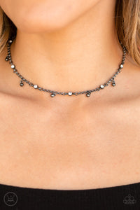 WHAT A STUNNER - BLACK CHOKER NECKLACE