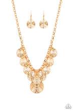 Load image into Gallery viewer, TEXTURE STORM - GOLD NECKLACE