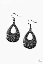 Load image into Gallery viewer, ALPHA AMAZON - BLACK EARRING