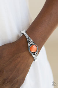 MODERNLY MEADOW - ORANGE BRACELET
