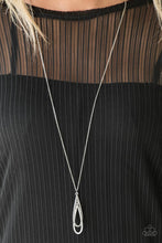 Load image into Gallery viewer, STEP INTO THE SPOTLIGHT - SILVER NECKLACE