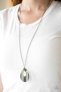 STOP, TEARDROP, AND ROLL - GREEN NECKLACE