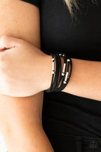 Load image into Gallery viewer, BACK TO BACKPACKER - BLACK URBAN BRACELET