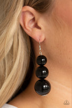 Load image into Gallery viewer, MATERIAL WORLD - BLACK EARRING