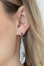 Load image into Gallery viewer, PURSUING THE PLUMES - BLACK POST EARRING