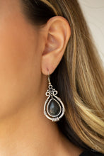 Load image into Gallery viewer, CANYON SCENE - BLACK EARRING