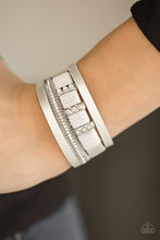 Load image into Gallery viewer, FAME NIGHT - WHITE BRACELET