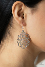 Load image into Gallery viewer, MEADOW MOSAIC - SILVER EARRING