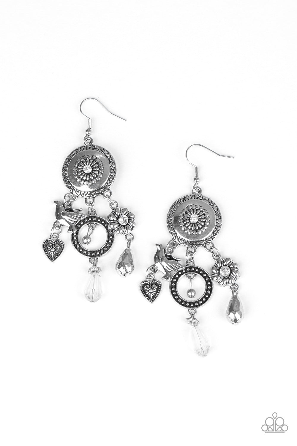 SPRINGTIME ESSENCE - WHITE EARRING