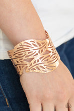 Load image into Gallery viewer, LEAFY LEI - ROSE GOLD BRACELET