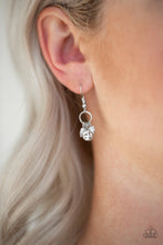 Load image into Gallery viewer, TWINKLING TRINKETS - WHITE EARRING