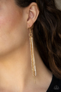 CENTER STAGE STATUS - GOLD EARRING