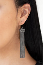 Load image into Gallery viewer, TWINKLING TAPESTRY - BLACK EARRING