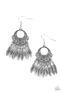 COUNTRY CHIMES - SILVER EARRING