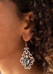 HAPPY EVER AFTERGLOW - SILVER EARRING