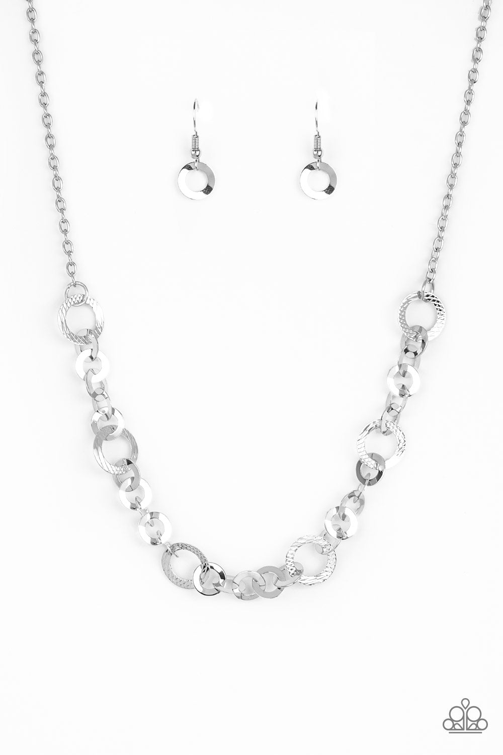 MOVE IT ON OVER - SILVER NECKLACE