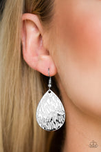 Load image into Gallery viewer, TERRA INCOGNITA - SILVER EARRING