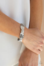 Load image into Gallery viewer, ABSOLUTELY APPLIQUE - SILVER BRACELET