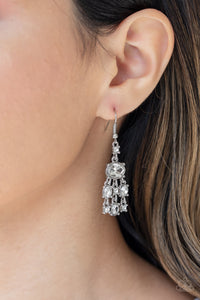 DEMURELY DIVINE - WHITE EARRING