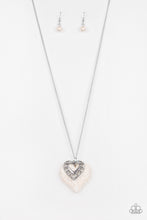 Load image into Gallery viewer, SOUTHERN HEART - WHITE NECKLACE