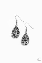 Load image into Gallery viewer, WESTERN WISTERIA - SILVER EARRING