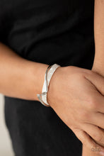 Load image into Gallery viewer, CRAVEABLE CURVES - WHITE BRACELET