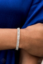 Load image into Gallery viewer, FAIRYTALE SPARKLE - WHITE BRACELET